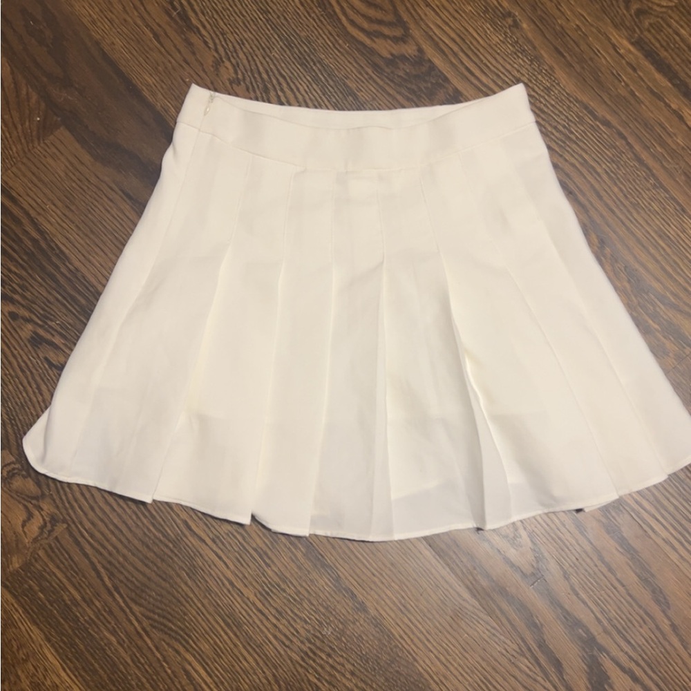 SHEIN White Skater Skirt